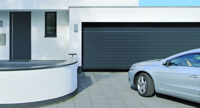 Porte de garage sectionnelle rainure S RAL 9007