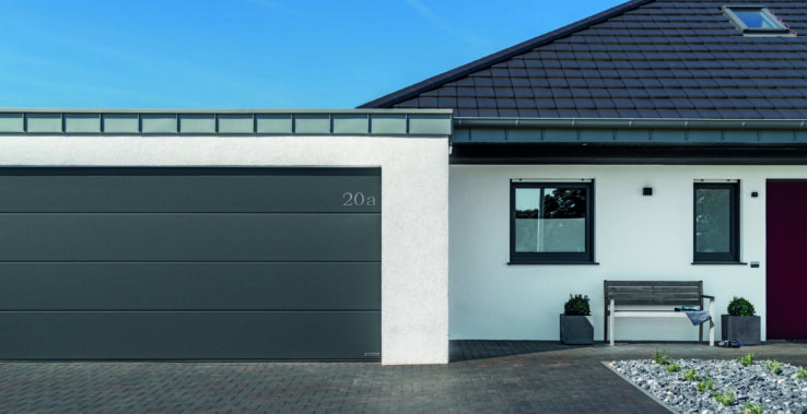 Porte de garage anthracite RAL 7016